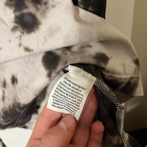 PINK Victorias Secret Oversized Grey Tie Dye T-shirt - Picture 7 of 8